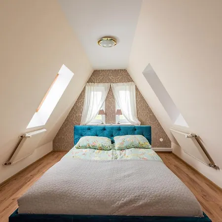 Szafir Apartment